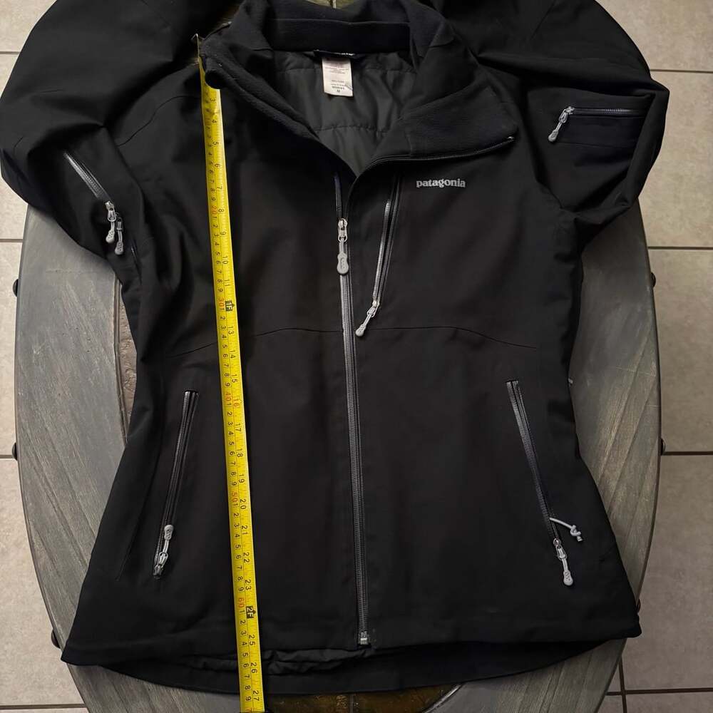 Patagonia Insulated Powder Bowl Jacket Size M Black